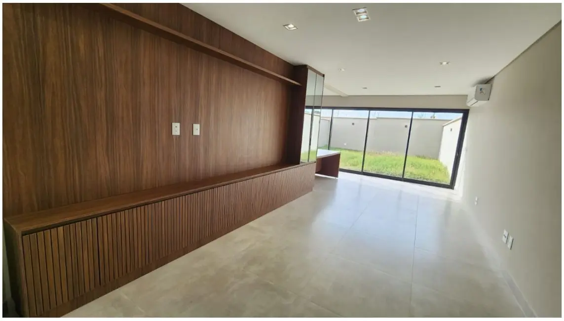 Foto 1 de Casa de Condomínio para alugar, 300m2 em Jardim Moysés Miguel Haddad, Sao Jose Do Rio Preto - SP