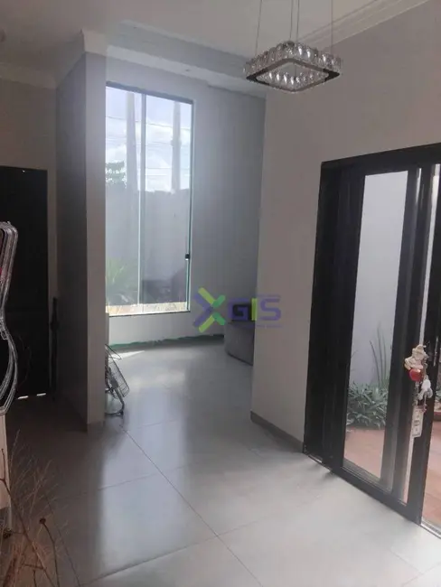 Foto 3 de Casa com 3 quartos à venda, 200m2 em Sao Jose Do Rio Preto - SP
