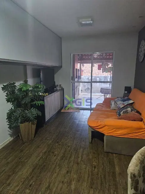 Foto 1 de Casa de Condomínio com 3 quartos à venda, 200m2 em Sao Jose Do Rio Preto - SP