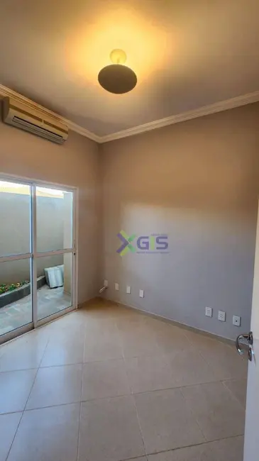 Casa de Condomínio com 4 quartos para alugar, 420m2 em Loteamento Village Santa Helena, Sao Jose Do Rio Preto - SP - imagem 7 Foto 7 de Casa de Condomínio com 4 quartos para alugar, 420m2 em Loteamento Village Santa Helena, Sao Jose Do Rio Preto - SP