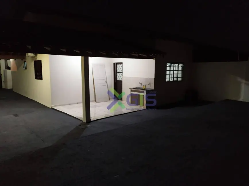 Casa com 2 quartos à venda e para alugar, 200m2 em Jardim Nunes, Sao Jose Do Rio Preto - SP - imagem 1 Foto 1 de Casa com 2 quartos à venda e para alugar, 200m2 em Jardim Nunes, Sao Jose Do Rio Preto - SP