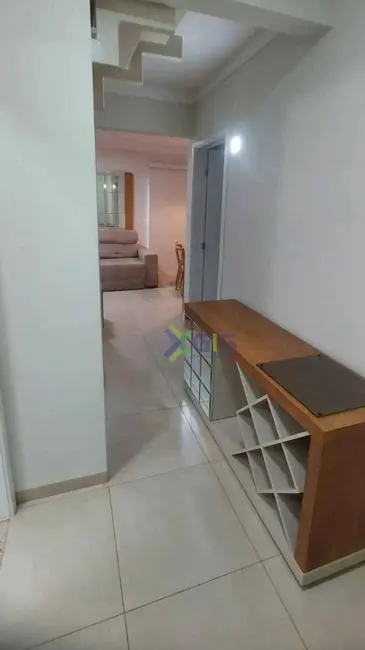 Foto 2 de Sobrado com 3 quartos para alugar, 140m2 em Village Imperial Residence, Sao Jose Do Rio Preto - SP