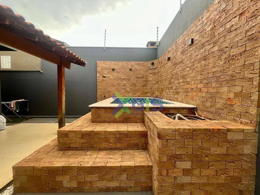 Casa com 2 quartos à venda, 200m2 em SETSUL, Sao Jose Do Rio Preto - SP - imagem 2 Foto 2 de Casa com 2 quartos à venda, 200m2 em SETSUL, Sao Jose Do Rio Preto - SP