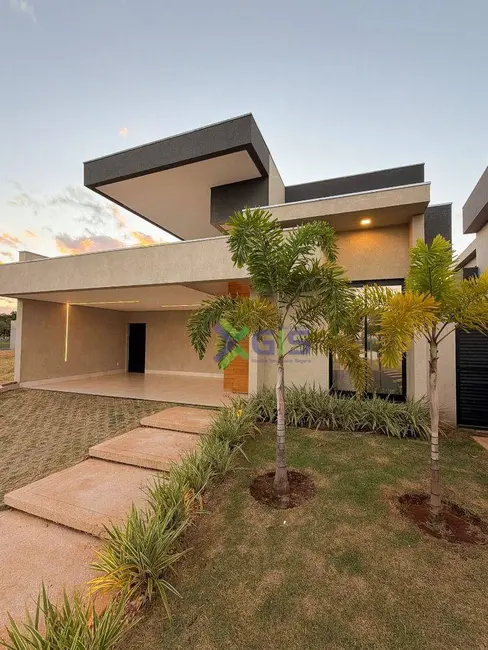 Casa de Condomínio com 3 quartos à venda, 320m2 em Mirassol - SP - imagem 1 Foto 1 de Casa de Condomínio com 3 quartos à venda, 320m2 em Mirassol - SP