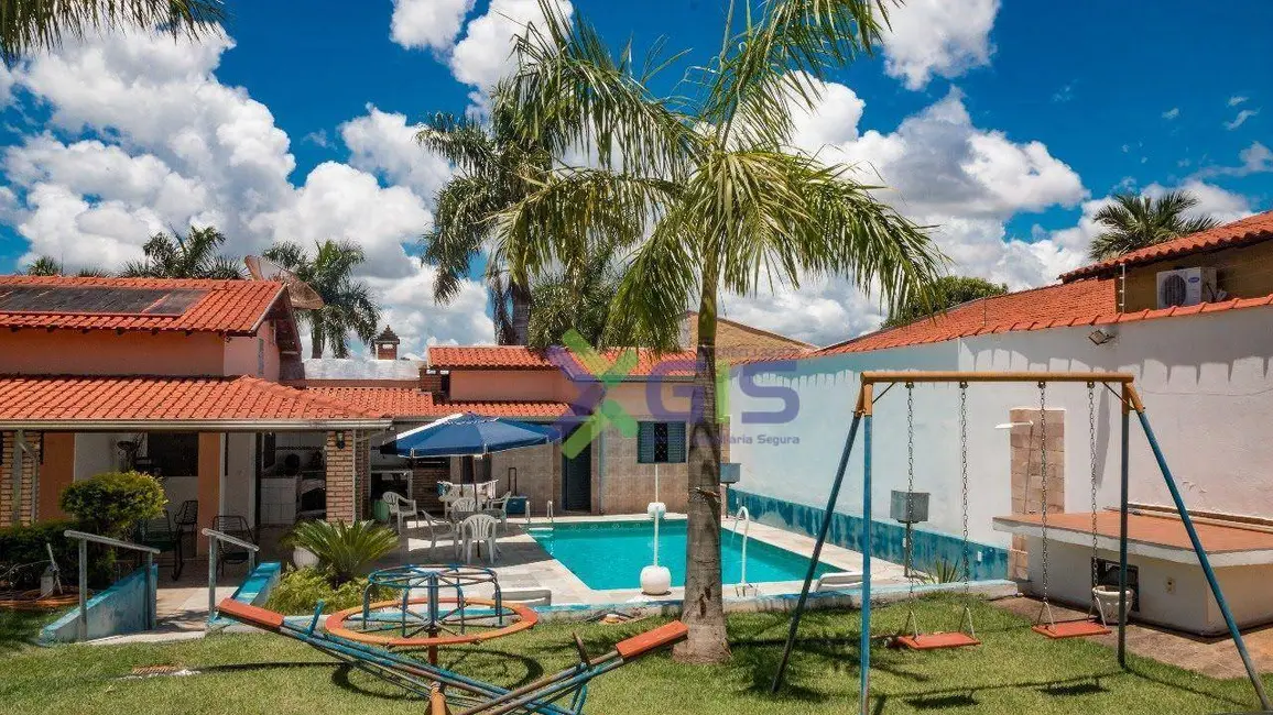 Foto 4 de Sítio / Rancho com 5 quartos à venda, 1040m2 em Fronteira - MG
