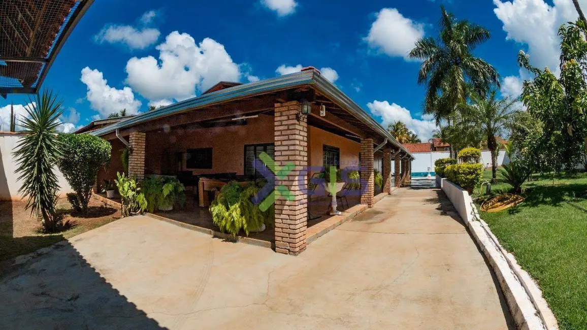 Foto 8 de Sítio / Rancho com 5 quartos à venda, 1040m2 em Fronteira - MG