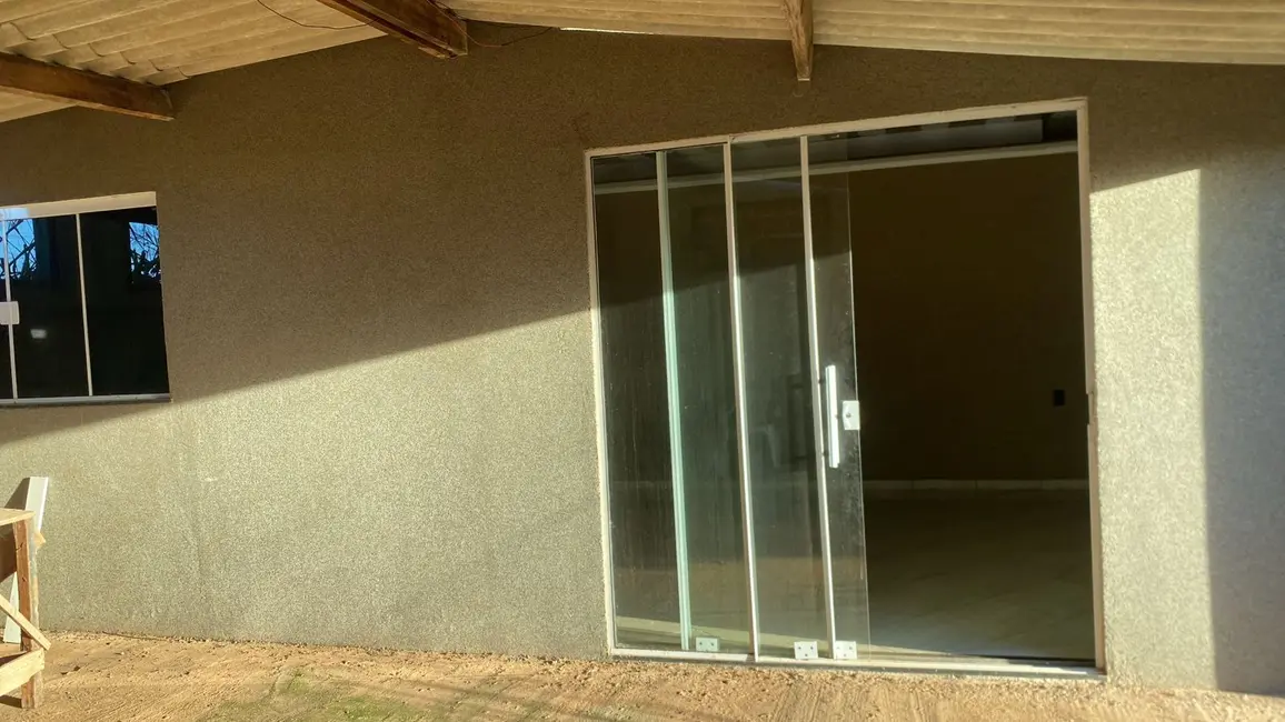 Foto 3 de Casa com 2 quartos à venda, 240m2 em Centro, Bady Bassitt - SP
