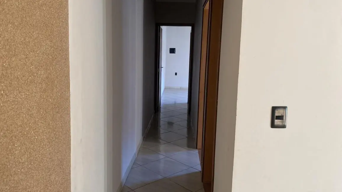 Foto 4 de Casa com 2 quartos à venda, 240m2 em Centro, Bady Bassitt - SP
