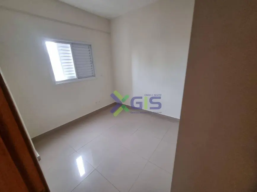 Apartamento com 3 quartos para alugar, 91m2 em Vila Sinibaldi, Sao Jose Do Rio Preto - SP - imagem 9 Foto 9 de Apartamento com 3 quartos para alugar, 91m2 em Vila Sinibaldi, Sao Jose Do Rio Preto - SP