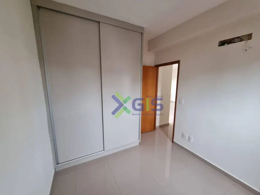Apartamento com 3 quartos para alugar, 91m2 em Vila Sinibaldi, Sao Jose Do Rio Preto - SP - imagem 6 Foto 6 de Apartamento com 3 quartos para alugar, 91m2 em Vila Sinibaldi, Sao Jose Do Rio Preto - SP