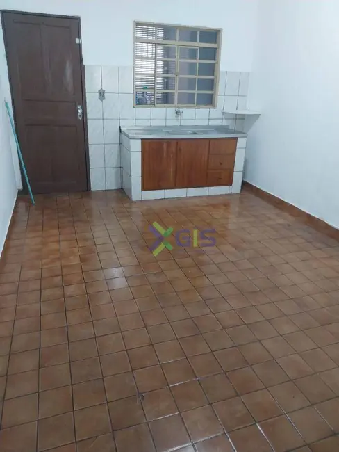 Foto 3 de Casa com 2 quartos à venda, 200m2 em Residencial Cidade Jardim,  - SP