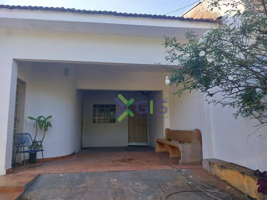 Foto 1 de Casa com 2 quartos à venda, 200m2 em Residencial Cidade Jardim,  - SP