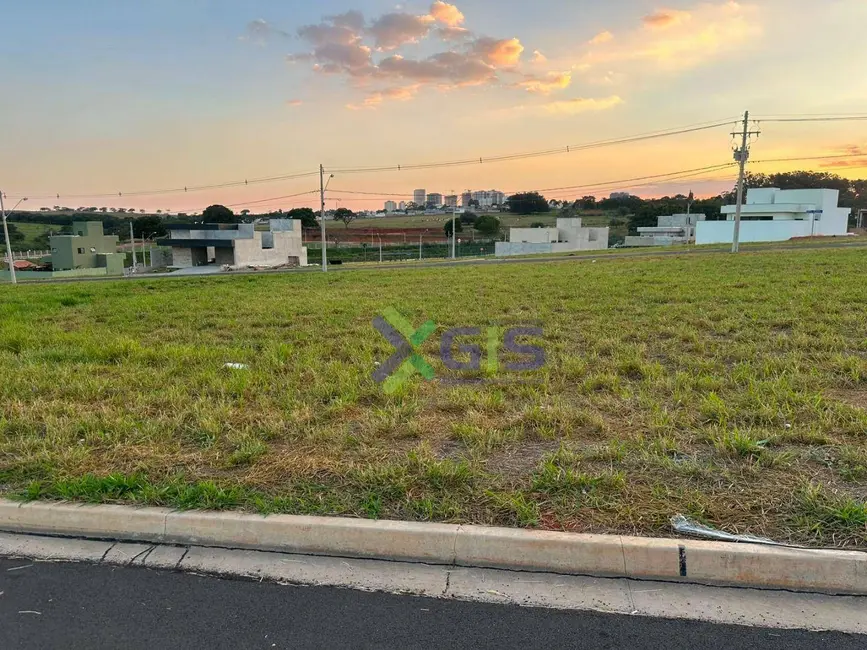Foto 4 de Terreno / Lote à venda, 242m2 em Sao Jose Do Rio Preto - SP