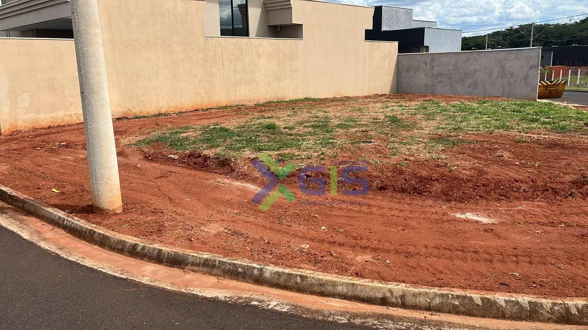 Foto 2 de Terreno / Lote à venda, 247m2 em Sao Jose Do Rio Preto - SP