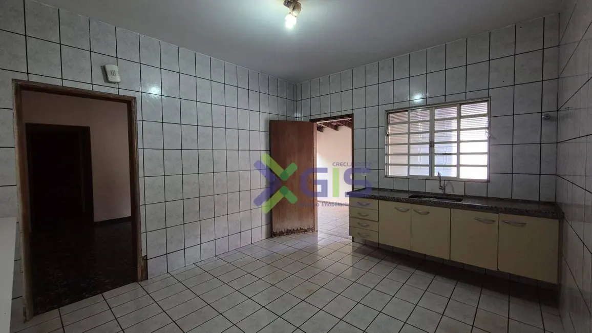 Sobrado com 3 quartos à venda, 360m2 em Parque Residencial Romano Calil, Sao Jose Do Rio Preto - SP - imagem 9 Foto 9 de Sobrado com 3 quartos à venda, 360m2 em Parque Residencial Romano Calil, Sao Jose Do Rio Preto - SP