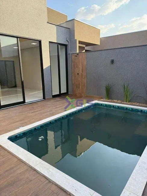 Casa de Condomínio com 3 quartos à venda, 250m2 em Mirassol - SP - imagem 1 Foto 1 de Casa de Condomínio com 3 quartos à venda, 250m2 em Mirassol - SP