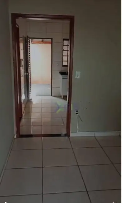 Foto 8 de Casa com 2 quartos para alugar, 200m2 em Sao Jose Do Rio Preto - SP