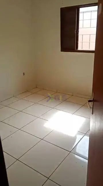 Foto 3 de Casa com 2 quartos para alugar, 200m2 em Sao Jose Do Rio Preto - SP