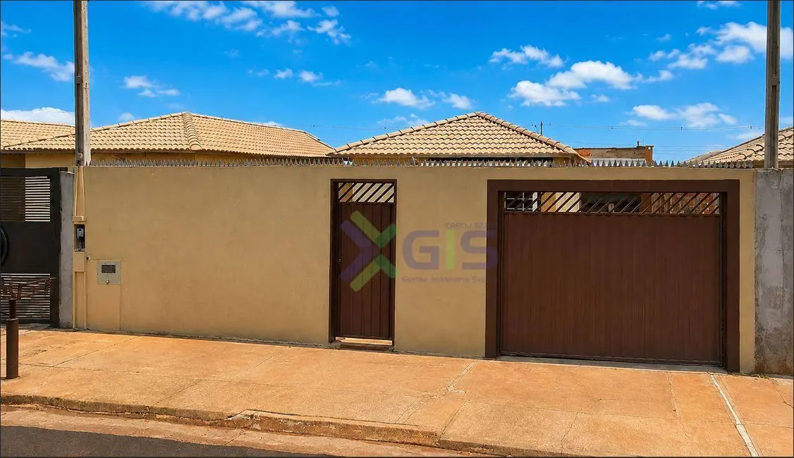 Foto 1 de Casa com 2 quartos para alugar, 200m2 em Sao Jose Do Rio Preto - SP