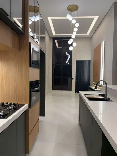 Casa de Condomínio com 3 quartos à venda, 200m2 em Sao Jose Do Rio Preto - SP - imagem 6 Foto 6 de Casa de Condomínio com 3 quartos à venda, 200m2 em Sao Jose Do Rio Preto - SP