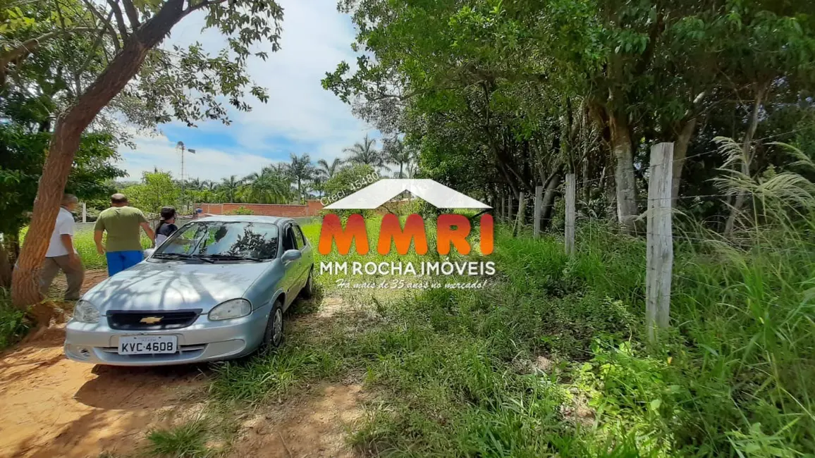 Foto 2 de Terreno / Lote à venda, 750m2 em Aracoiaba Da Serra - SP