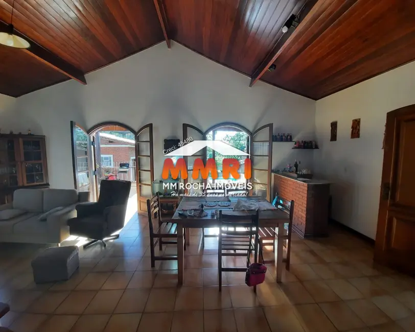 Foto 4 de Chácara com 3 quartos à venda, 400m2 em Aracoiaba Da Serra - SP