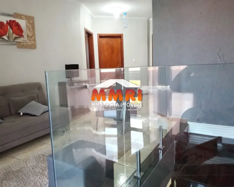 Casa com 2 quartos à venda, 210m2 em Jardim Santa Bárbara, Sorocaba - SP - imagem 9 Foto 9 de Casa com 2 quartos à venda, 210m2 em Jardim Santa Bárbara, Sorocaba - SP