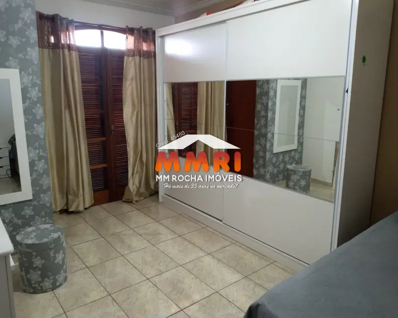 Casa com 2 quartos à venda, 210m2 em Jardim Santa Bárbara, Sorocaba - SP - imagem 5 Foto 5 de Casa com 2 quartos à venda, 210m2 em Jardim Santa Bárbara, Sorocaba - SP