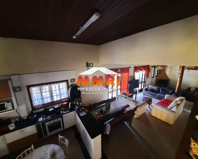 Foto 8 de Chácara com 4 quartos à venda, 1000m2 em Aracoiaba Da Serra - SP