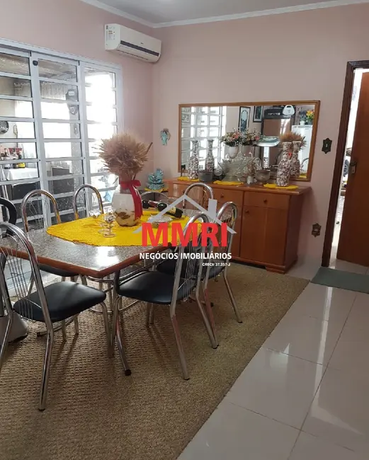 Foto 9 de Casa com 2 quartos à venda, 96m2 em Retiro São João, Sorocaba - SP