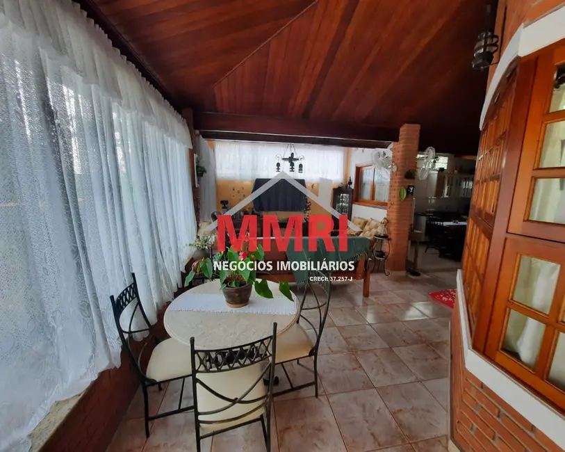 Foto 3 de Sítio / Rancho com 9 quartos à venda, 1068m2 em Iperozinho, Capela Do Alto - SP