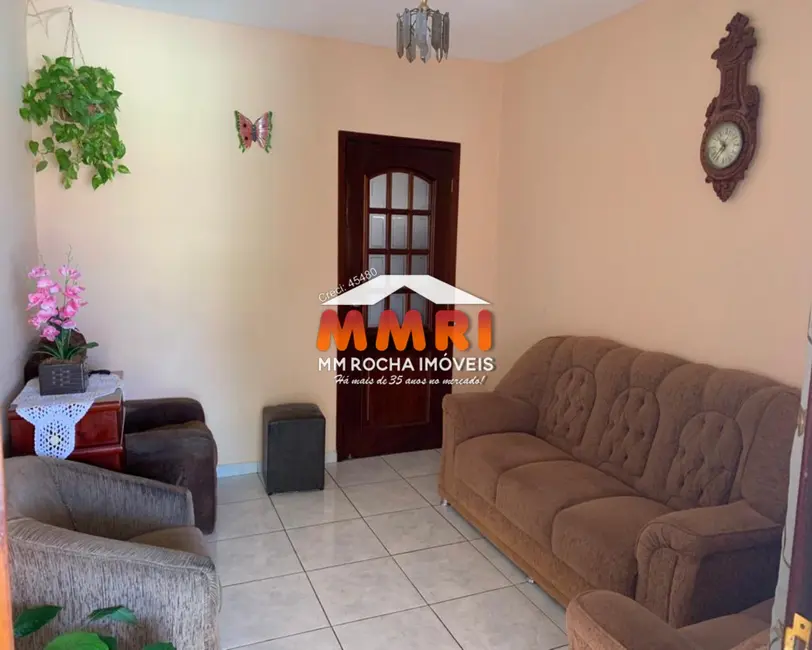 Foto 2 de Casa com 2 quartos à venda, 110m2 em Aracoiaba Da Serra - SP