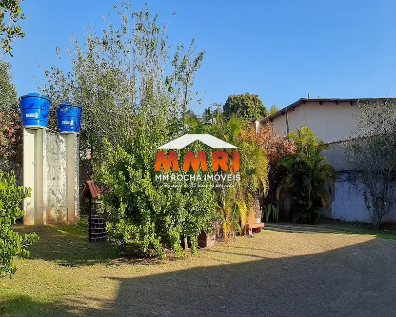 Foto 2 de Chácara com 2 quartos à venda, 7500m2 em Aracoiaba Da Serra - SP