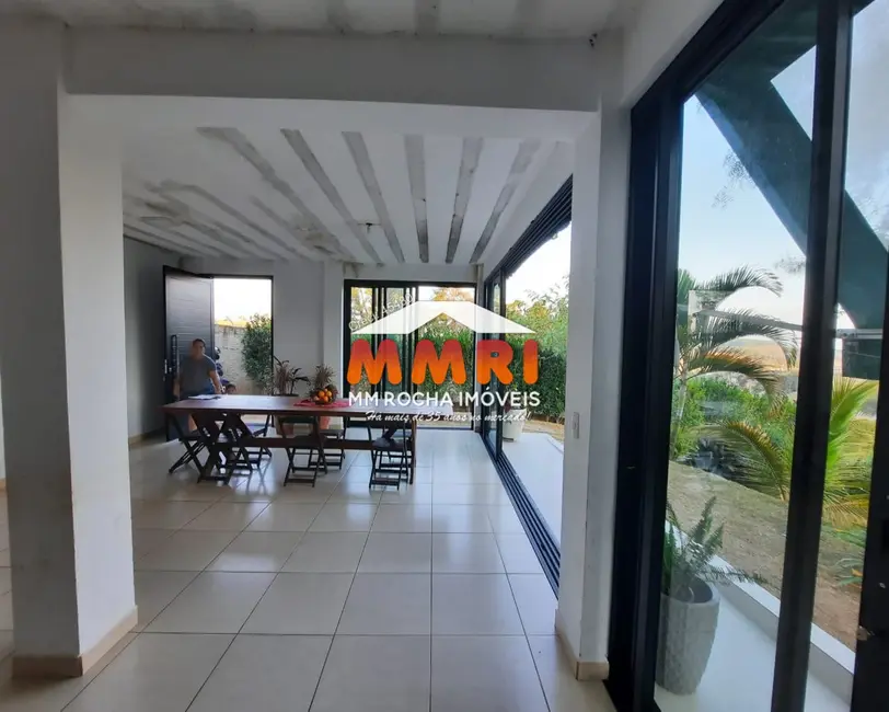 Foto 4 de Chácara com 6 quartos à venda, 324m2 em Aracoiaba Da Serra - SP
