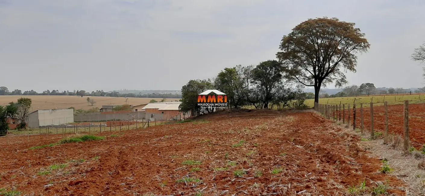 Foto 1 de Terreno / Lote à venda, 2500m2 em Aracoiaba Da Serra - SP