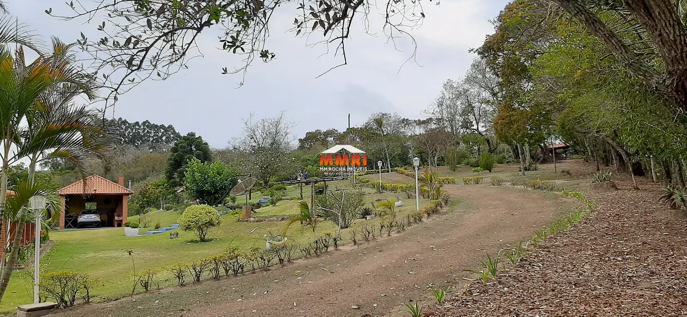 Foto 7 de Sítio / Rancho com 3 quartos à venda, 350m2 em Sarapui - SP