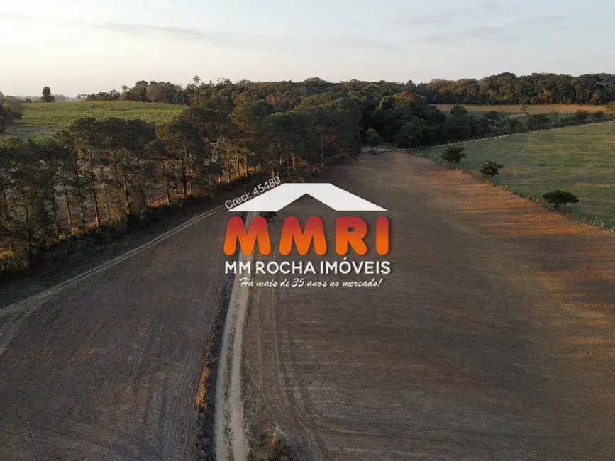 Sítio / Rancho com 3 quartos à venda, 12m2 em Porto, Capela Do Alto - SP - imagem 4 Foto 4 de Sítio / Rancho com 3 quartos à venda, 12m2 em Porto, Capela Do Alto - SP