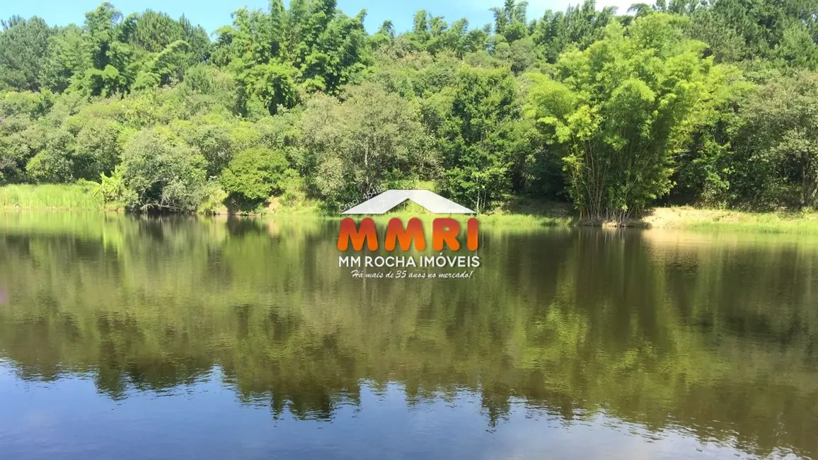 Foto 8 de Sítio / Rancho com 6 quartos à venda em Iperozinho, Capela Do Alto - SP