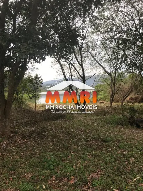 Foto 4 de Sítio / Rancho com 6 quartos à venda em Iperozinho, Capela Do Alto - SP