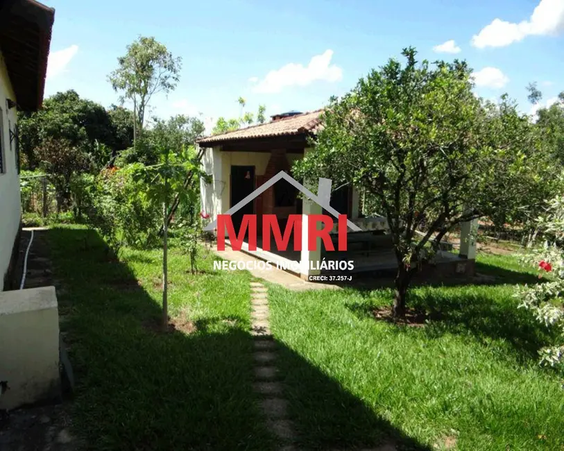 Chácara com 4 quartos à venda, 3100m2 em Iperozinho, Capela Do Alto - SP - imagem 3 Foto 3 de Chácara com 4 quartos à venda, 3100m2 em Iperozinho, Capela Do Alto - SP