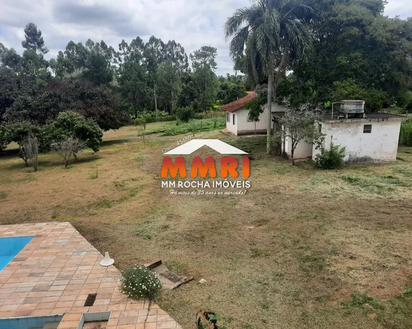 Foto 6 de Chácara com 4 quartos à venda, 265m2 em Aracoiaba Da Serra - SP