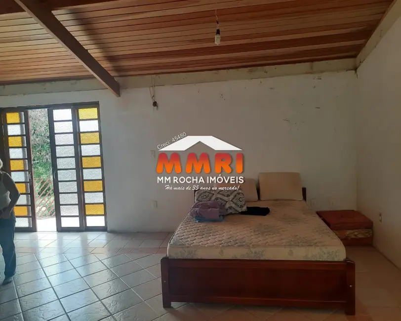 Foto 4 de Chácara com 4 quartos à venda, 265m2 em Aracoiaba Da Serra - SP