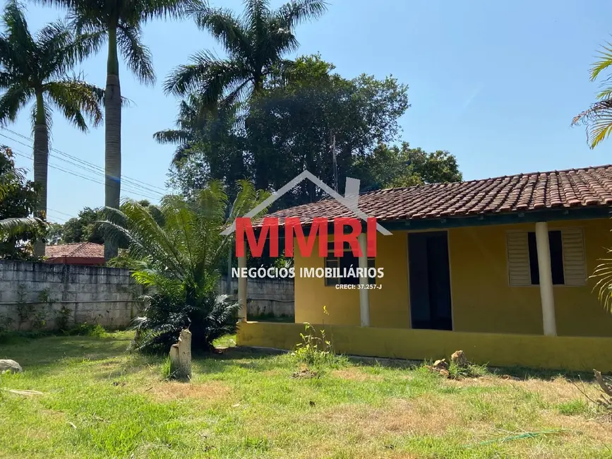 Chácara com 4 quartos à venda, 243m2 em Aracoiaba Da Serra - SP - imagem 5 Foto 5 de Chácara com 4 quartos à venda, 243m2 em Aracoiaba Da Serra - SP