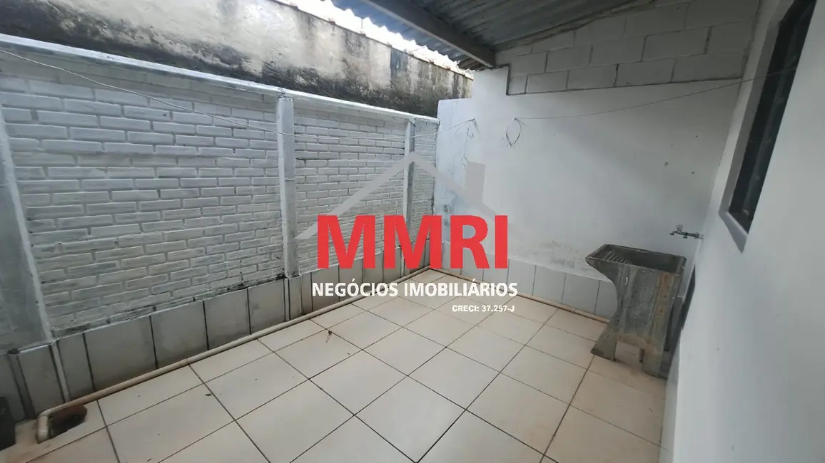 Foto 6 de Casa com 2 quartos à venda e para alugar, 576m2 em Aracoiaba Da Serra - SP