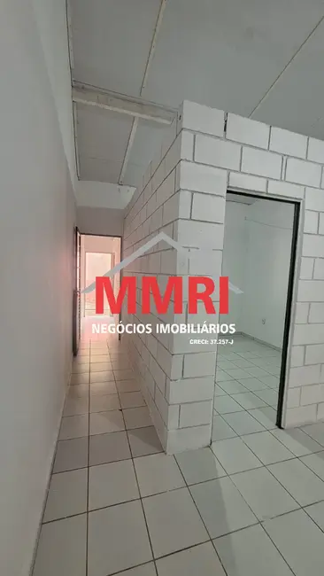 Foto 2 de Casa com 2 quartos à venda e para alugar, 576m2 em Aracoiaba Da Serra - SP