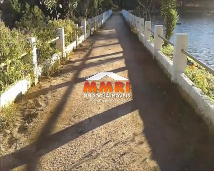 Foto 3 de Chácara com 2 quartos à venda, 150m2 em Aracoiaba Da Serra - SP