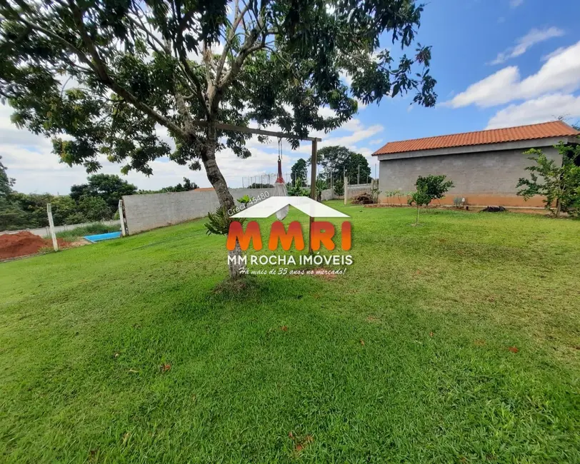 Foto 3 de Chácara com 3 quartos à venda, 280m2 em Aracoiaba Da Serra - SP