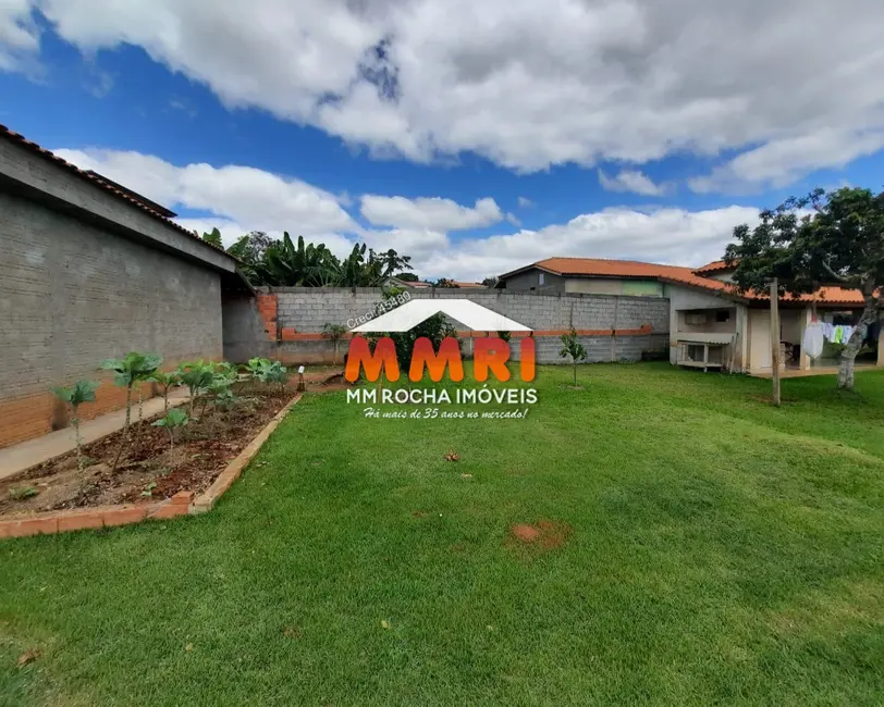 Foto 4 de Chácara com 3 quartos à venda, 280m2 em Aracoiaba Da Serra - SP