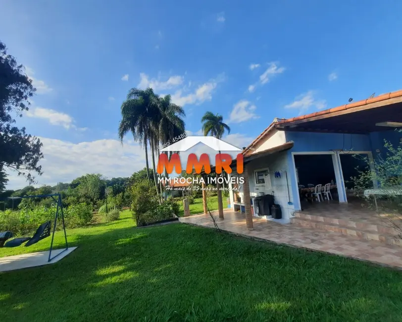 Foto 9 de Chácara com 2 quartos à venda, 145m2 em Aracoiaba Da Serra - SP