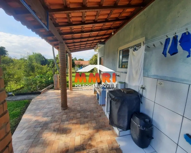 Foto 8 de Chácara com 2 quartos à venda, 145m2 em Aracoiaba Da Serra - SP